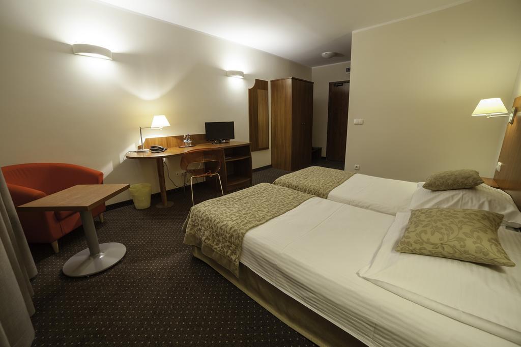 H6 Major Aparthotel Travel & Business, Free Parking Krakow Dış mekan fotoğraf